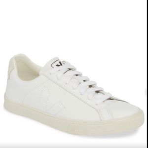 Veja Escolar White Sneaker